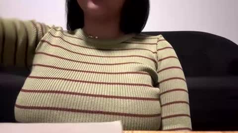 Demi online show from January 6, 2:04 am