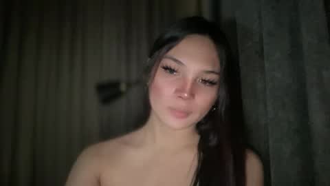 UR GIRL NEXTDOOR online show from February 10, 9:56 am