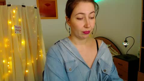 MystyDew online show from March 25, 11:35 am