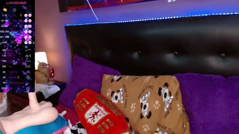 nadia_84 online show from February 1, 5:49 am