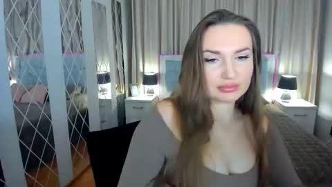 NadinGracefull online show from March 21, 7:19 pm