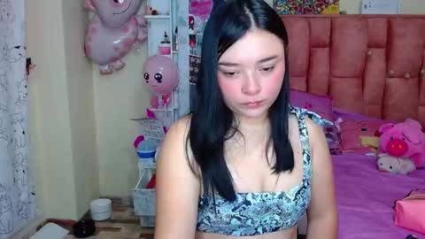 nahia cute     only   online show from February 25, 4:03 pm