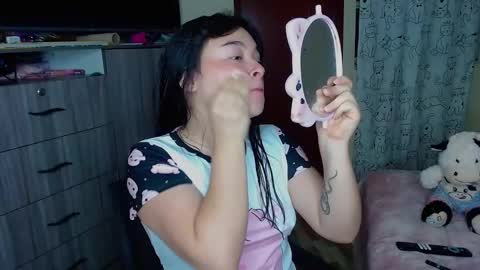 nahia cute     only   online show from September 21, 3:38 am