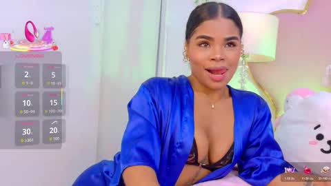 NahiaraReina  online show from December 4, 2:52 pm