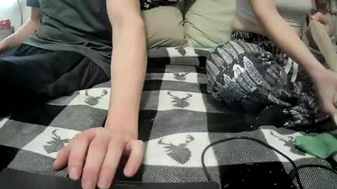 nakedstonermilfanddilf420 online show from January 9, 7:42 am