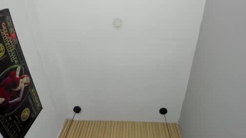 NALAROY online show from March 29, 4:22 am