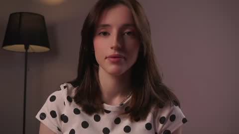 Elizabeth online show from July 21, 1:50 am