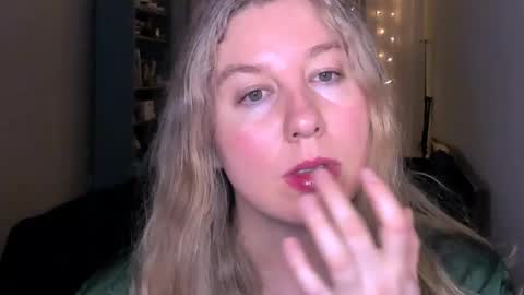 Nancy online show from March 20, 7:52 pm