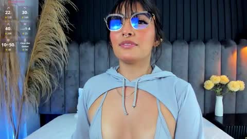 Nanda online show from February 11, 10:11 pm