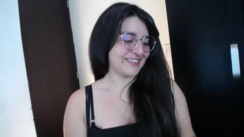 Nani online show from March 8, 11:49 pm