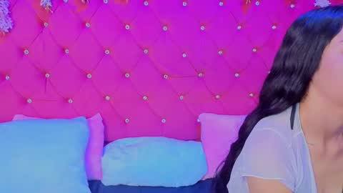 nanis james21 online show from October 28, 2:39 am