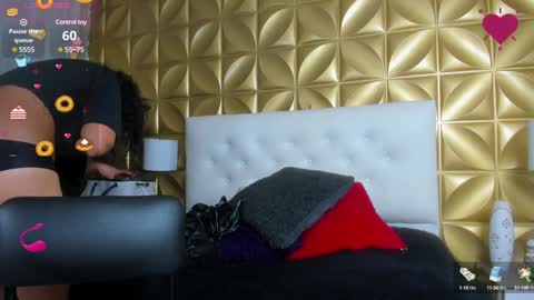 Nanitagril online show from January 26, 4:09 am