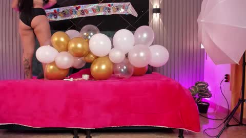 Naomi online show from March 12, 12:30 pm