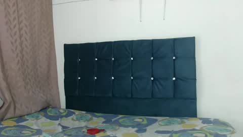 Mia online show from January 23, 11:15 pm