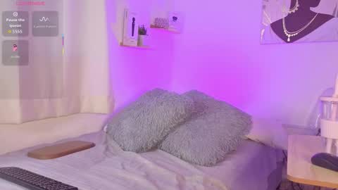 Noemi online show from March 2, 8:26 pm