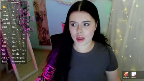 Naomi online show from April 6, 6:25 am