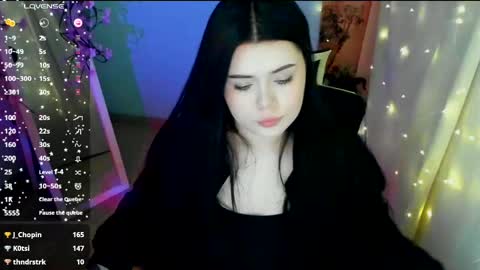Naomi online show from May 16, 10:36 am