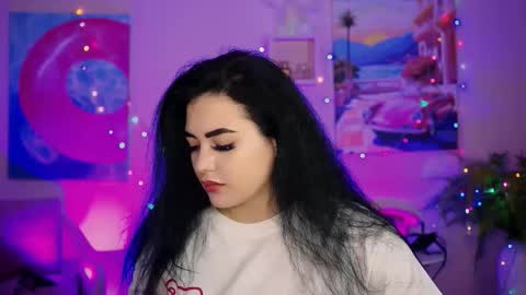 naomiwilsons online show from October 13, 8:28 am