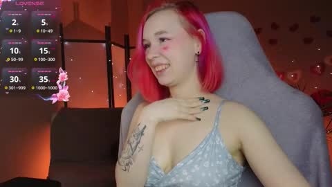 Naomi online show from February 15, 8:30 pm