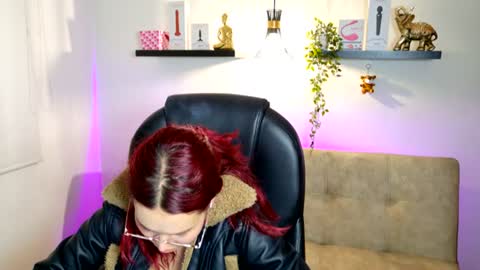 naomy online show from July 23, 4:31 am