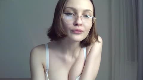 Snapshot of naslili chatting on January 31, 4:25 am Tina online show from January 31, 4:25 am