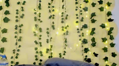 Maira online show from February 5, 9:57 am