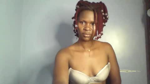 Snapshot of nastycake chatting on October 3, 1:00 am nastycake online show from October 3, 1:00 am