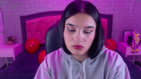 natalie  online show from February 25, 3:16 am