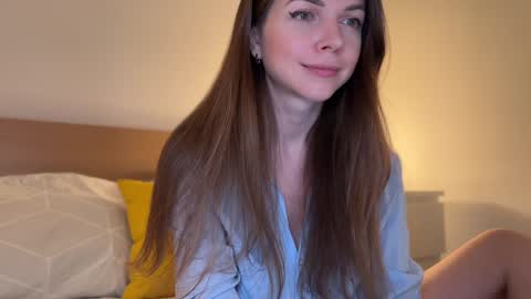 Im coming  online show from December 7, 6:04 pm