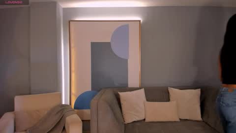 Natalie Lewis online show from February 20, 11:23 am