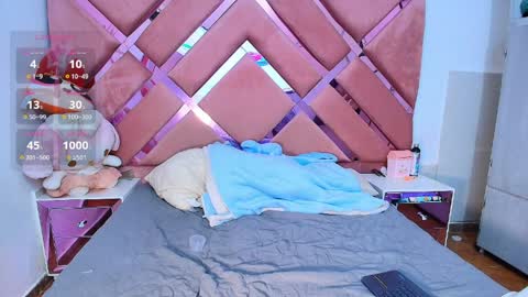 natashadoll27 online show from March 28, 2:11 am