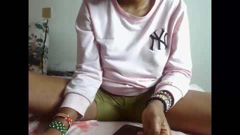 natashalucky online show from September 22, 1:20 pm