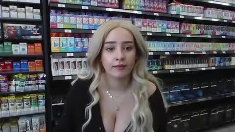 natbaby2002 online show from November 16, 3:23 pm