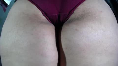 Snapshot of nattasha_foxx chatting on March 5, 1:10 am natalia online show from March 5, 1:10 am