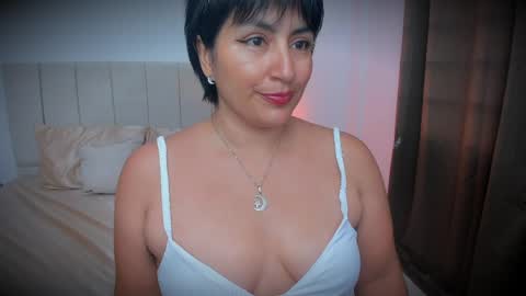 Nathalie online show from March 30, 7:02 pm