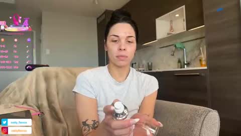 NATTY FIERROS online show from February 12, 11:09 pm