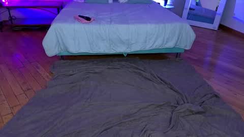 Meri online show from April 14, 8:47 am