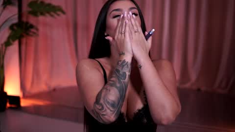 Naty online show from April 14, 7:14 pm