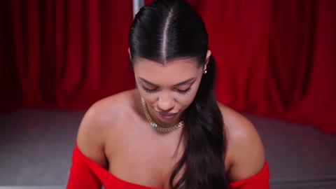 Snapshot of natydesiree chatting on January 28, 7:53 pm Naty online show from January 28, 7:53 pm