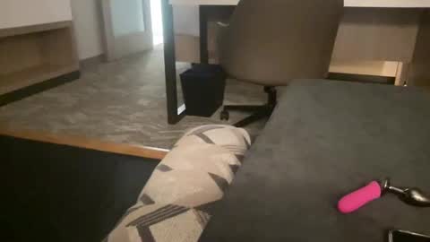 No limits nikki  online show from December 5, 5:59 am