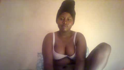 Naughtybaddie online show from April 3, 12:52 am