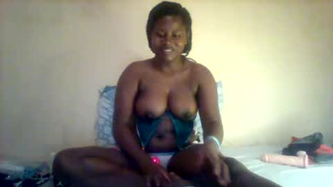 Naughtybaddie online show from March 23, 10:27 pm