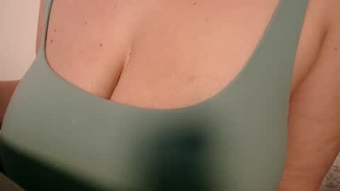 Mrs. S online show from December 17, 11:49 pm