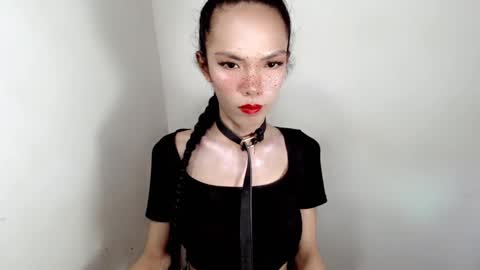 Snapshot of naughtypetiteangel chatting on September 24, 9:41 am naughtypetiteangel online show from September 24, 9:41 am