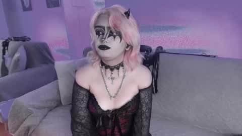 Navier  online show from January 15, 8:48 pm