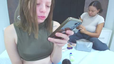 Naxa  Lexi online show from January 8, 11:54 am