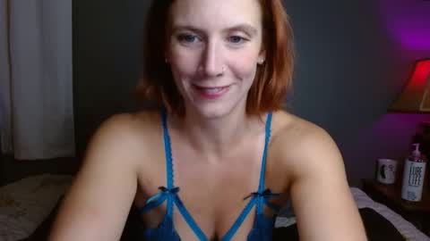 JenniferJen online show from November 16, 1:07 am