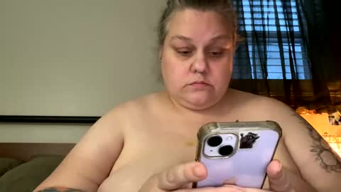 Nellie Atlas online show from February 14, 11:31 pm