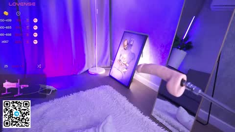 Lina Liza Emily and Grace online show from April 10, 6:30 am