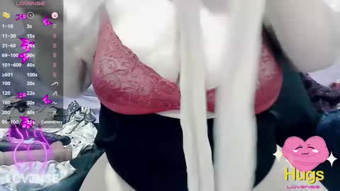 neslihan online show from February 24, 10:41 pm